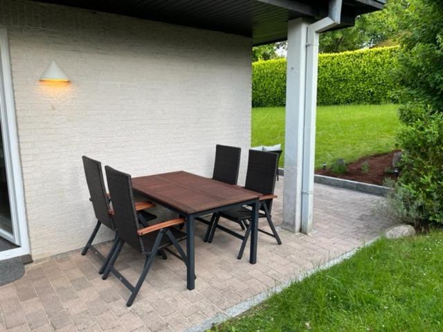 Meertraum Premium Wohnung Mit 3 Zimmern, 250M Zum Strand Scharbeutz Exterior photo